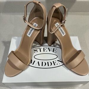 Steve Madden Carrson Blush Lea Heels Women’s Size 8